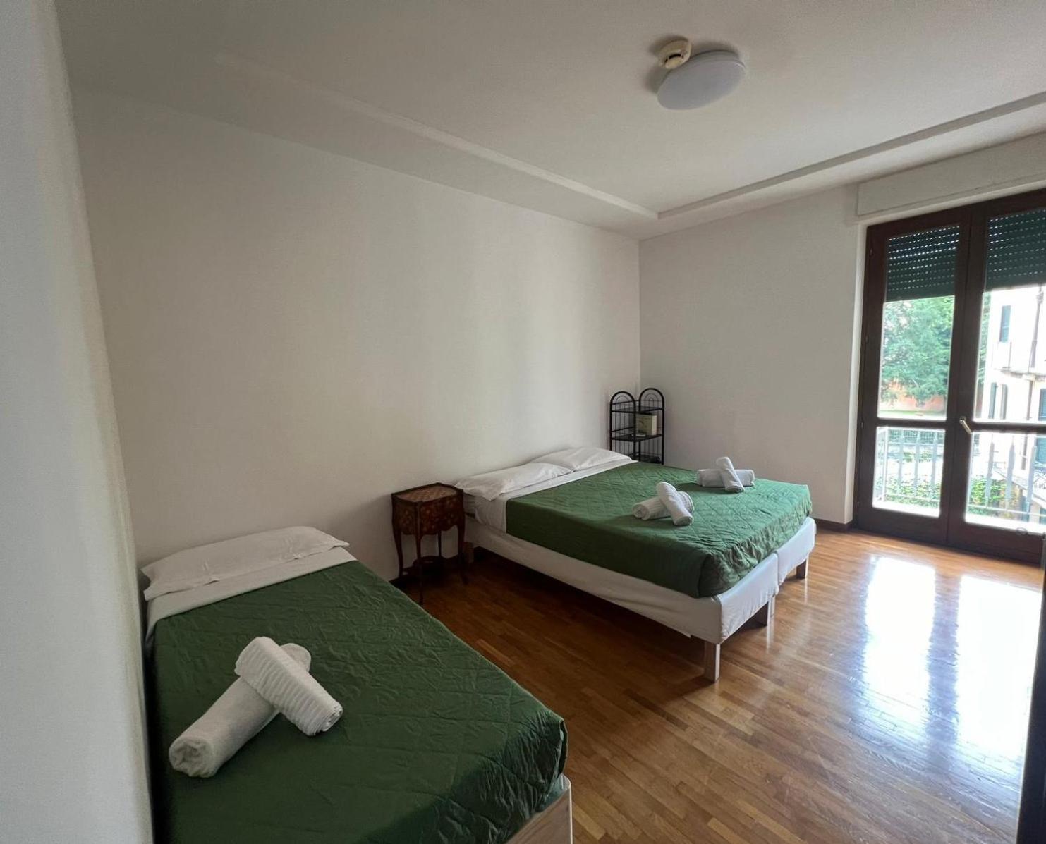 Marconi Rooms And Apartments Verona Buitenkant foto